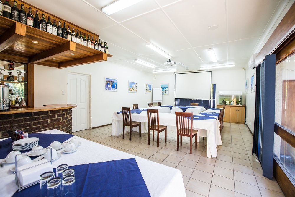 Santorini Guesthouse Ист-Лондон Экстерьер фото